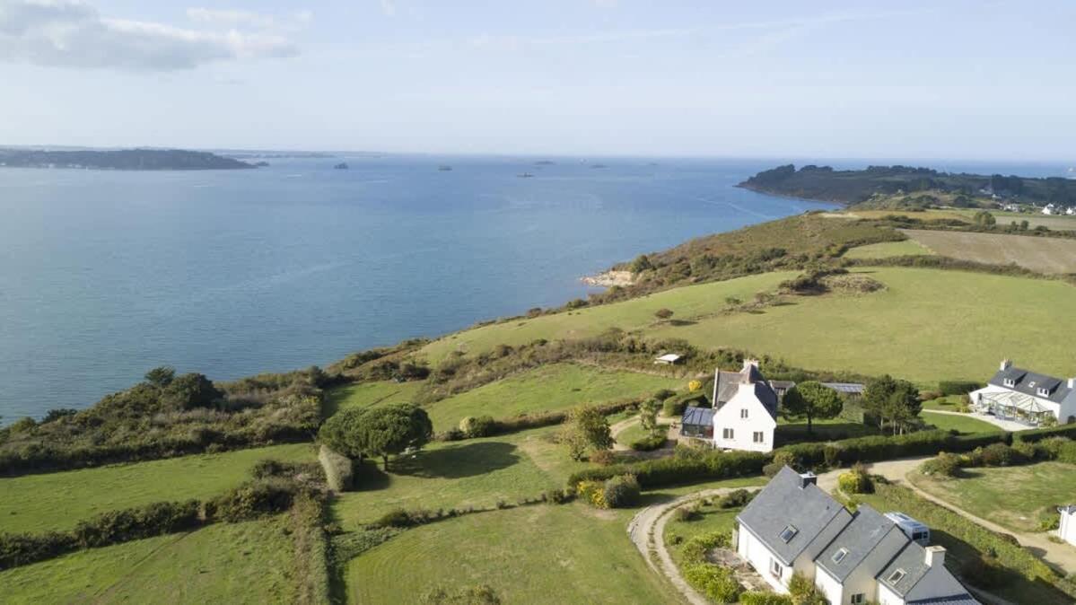 Kermartin - Maison De Famille Avec Vue Sur La Baie De Morlaix Plouézocʼh Extérieur photo