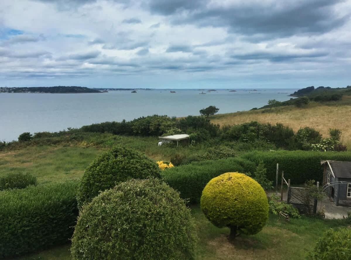 Kermartin - Maison De Famille Avec Vue Sur La Baie De Morlaix Plouézocʼh Extérieur photo
